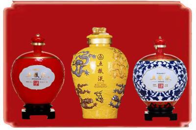 兰州烟酒回收五粮液各种摆件.jpg